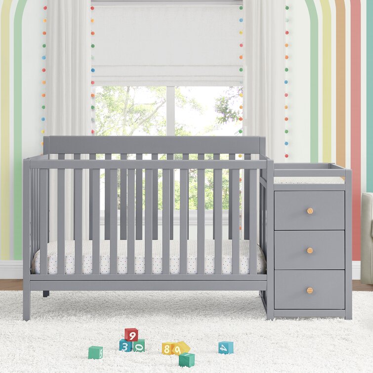 Delta convertible crib with changing table sale